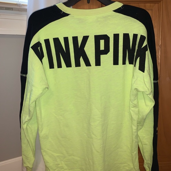 PINK Victoria's Secret Tops - Victoria’s Secret Pink longsleeve shirt